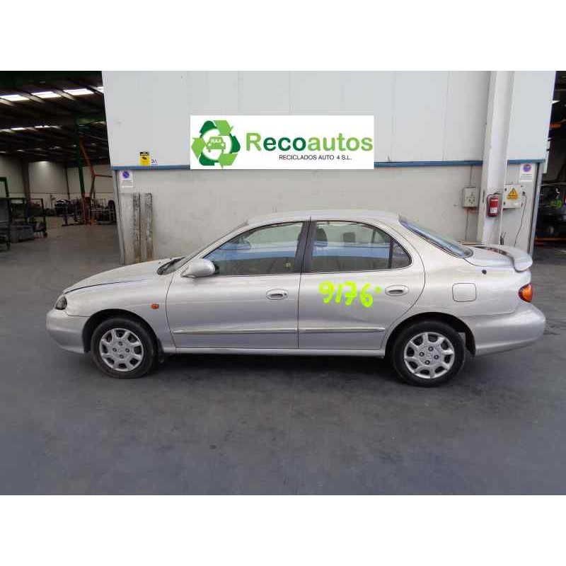 hyundai lantra berlina (rd) del año 1999