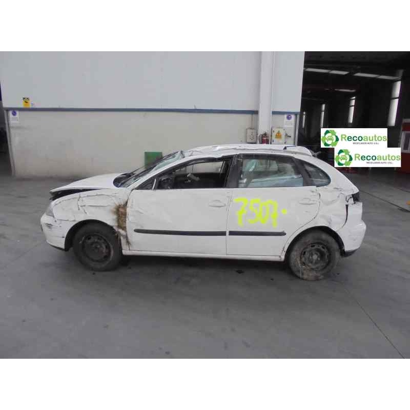 seat ibiza (6l1) del año 2003