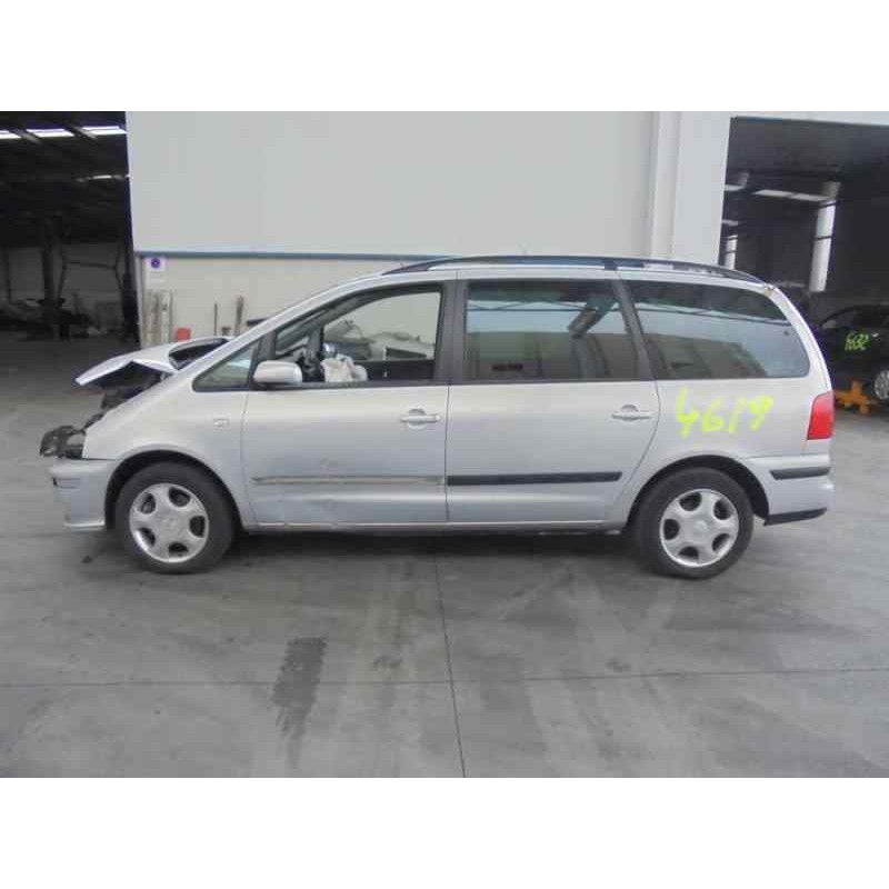 seat alhambra (7v9) del año 2001