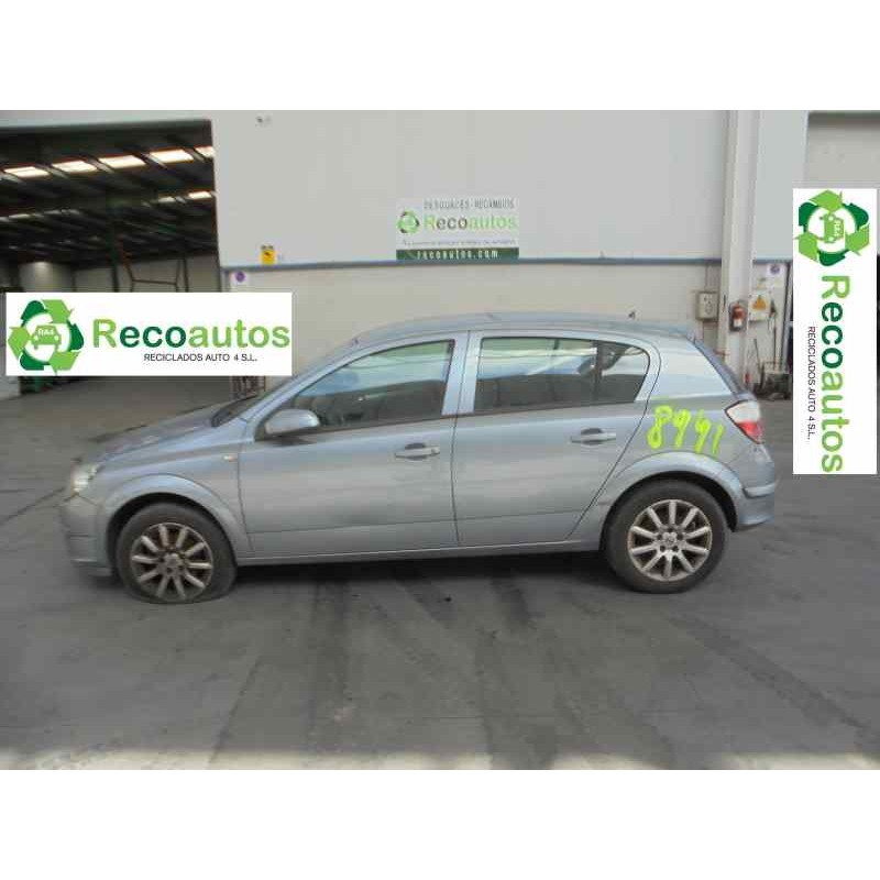 opel astra h berlina del año 2005