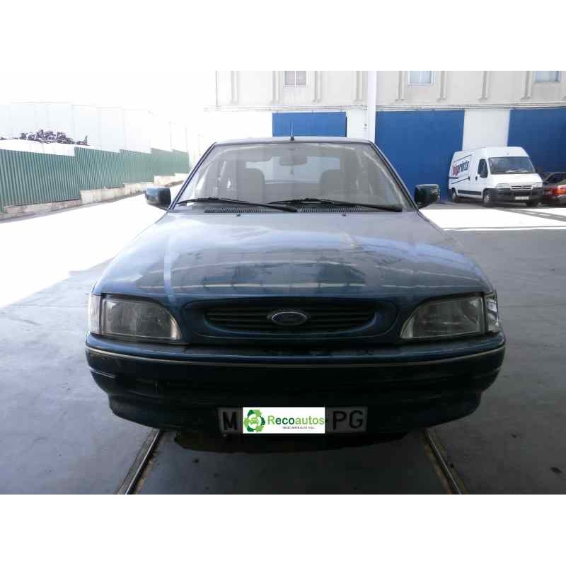 ford escort berlina/turnier del año 1994