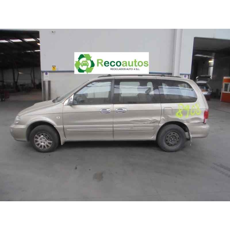 kia carnival ii del año 2002