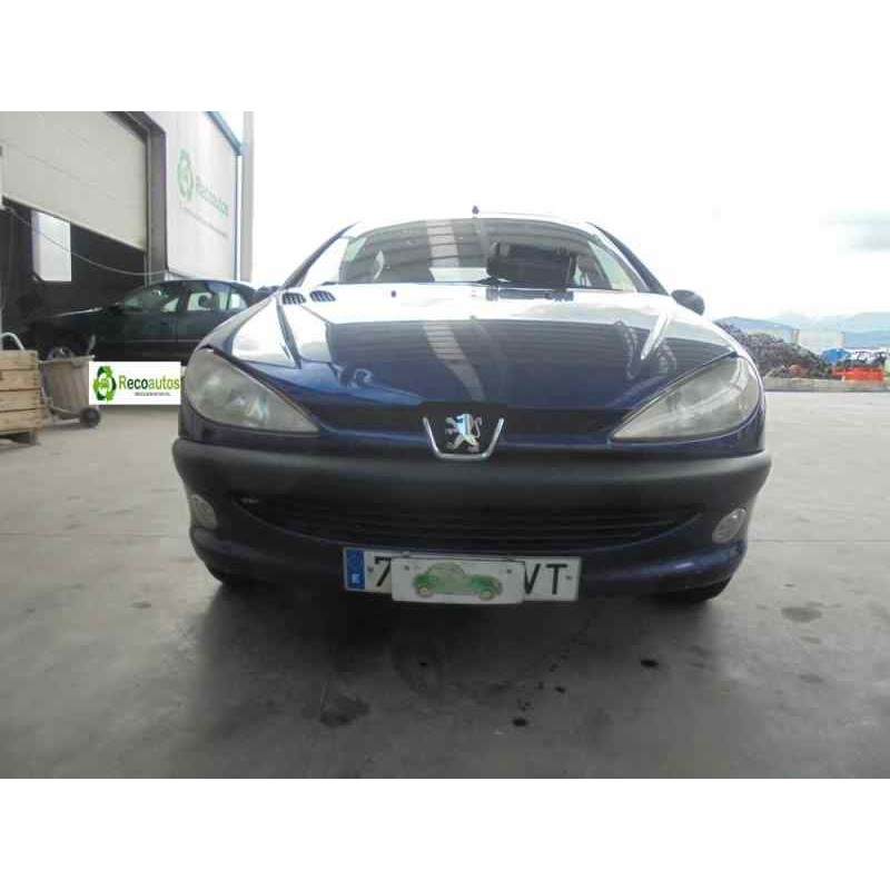 peugeot 206 berlina del año 2002